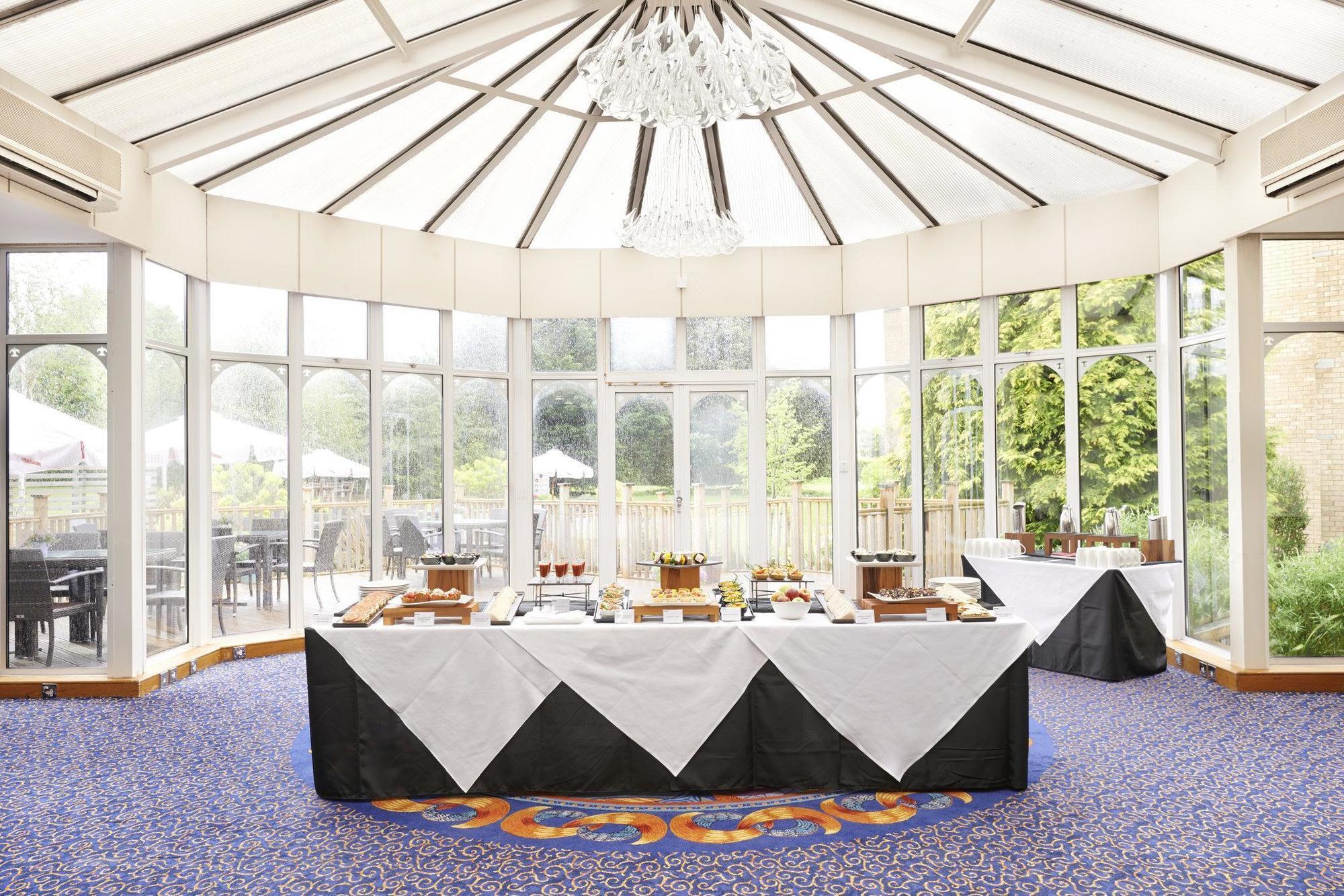 Leonardo Hotel Cheltenham Esterno foto